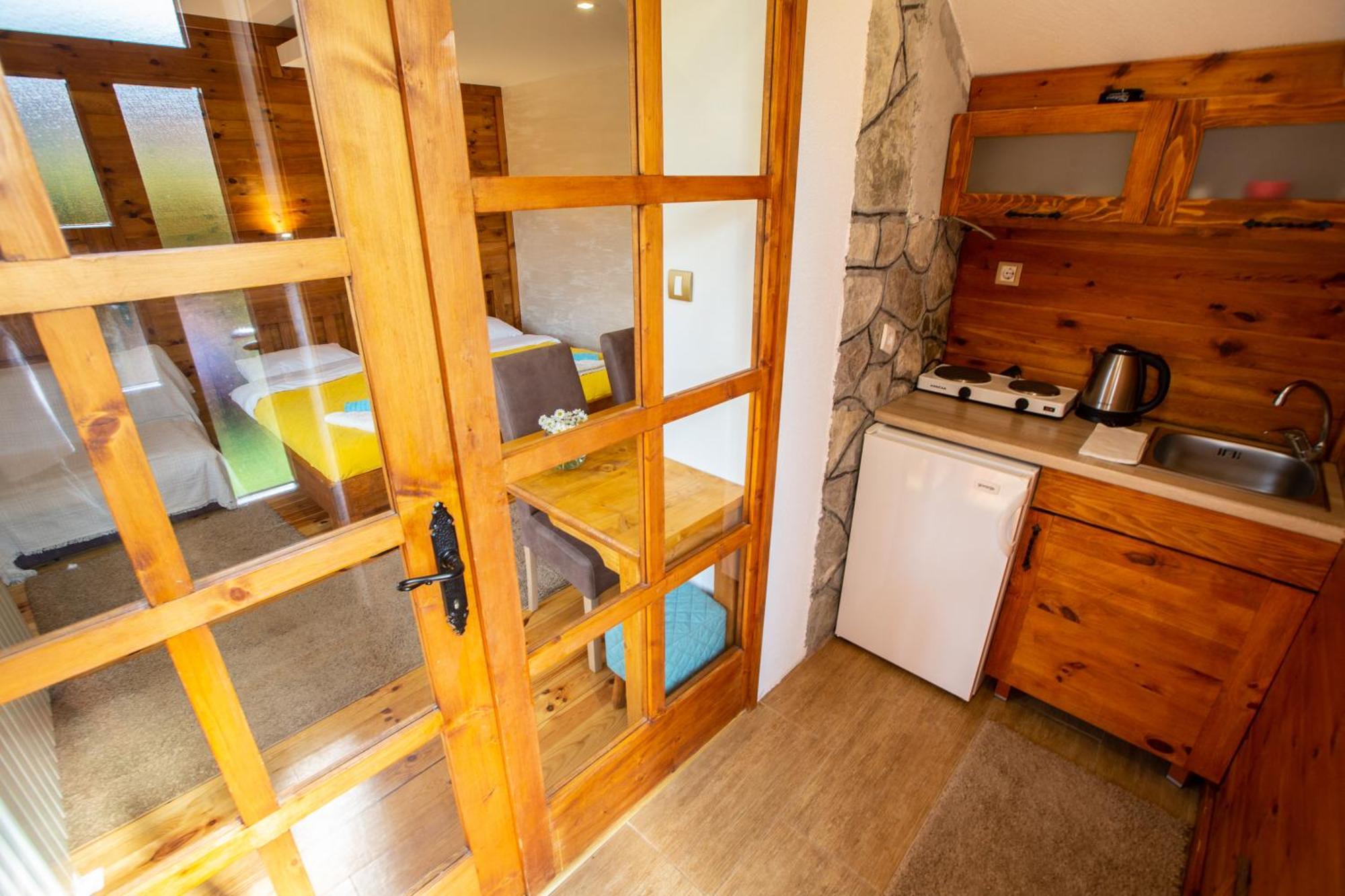 Apartments Tango コラシン 部屋 写真